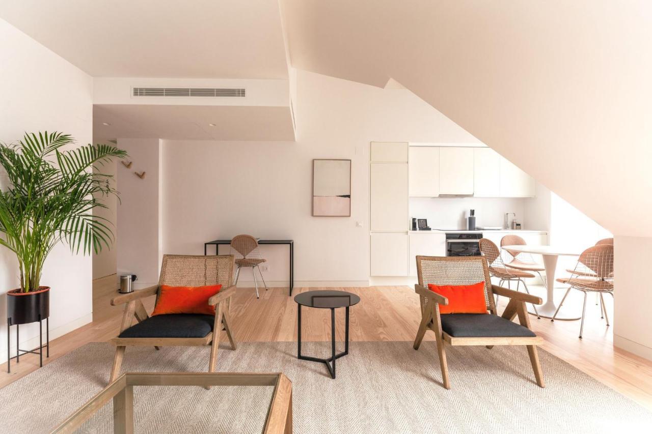 Ando Living - Douradores House Apartment Lissabon